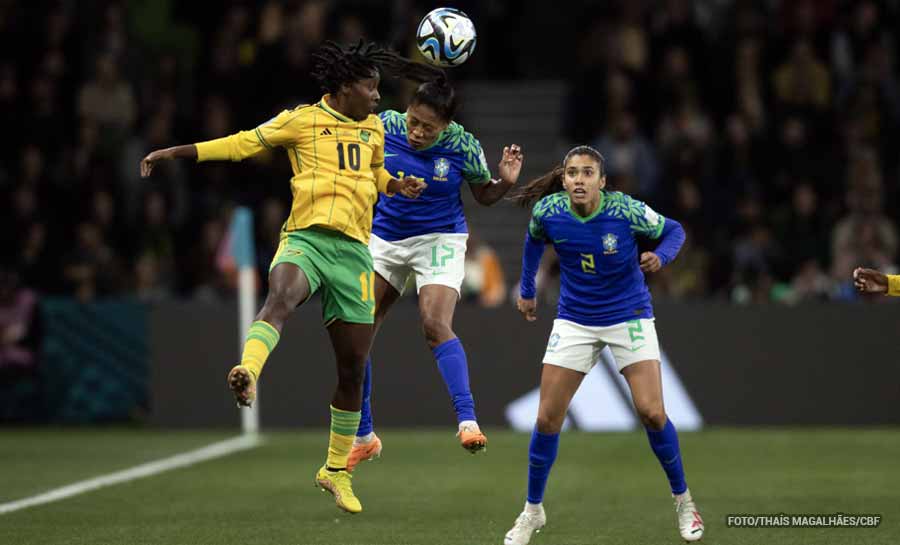 Brasil joga mal, empata com Jamaica e é eliminado da Copa do Mundo Feminina