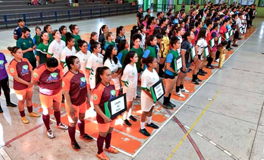 Em parceria com a Federação Acreana de Futsal, governo do Estado inicia campeonato feminino da categoria