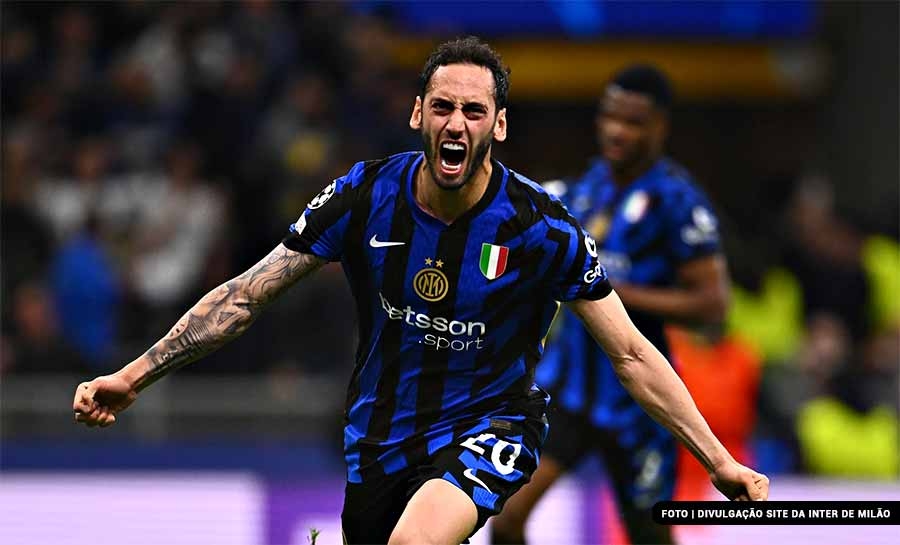Inter de Milão vira na prorrogação, elimina o Barcelona e está na final da Champions League