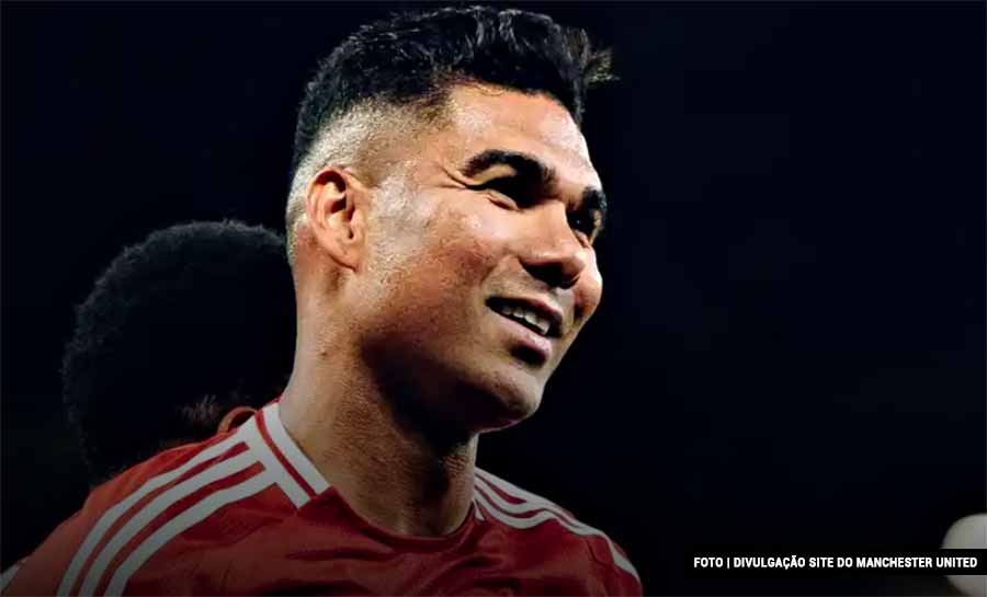 Casemiro brilha, Manchester United vence o Athletic Bilbao e avança à final